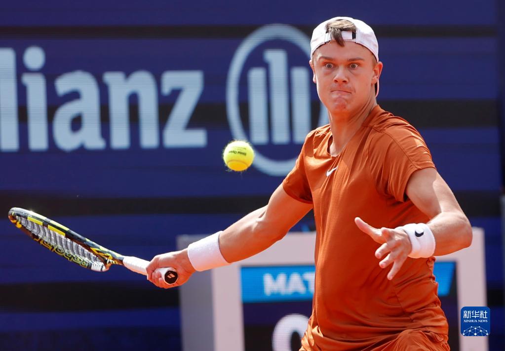 而是提前锁 而是提前锁