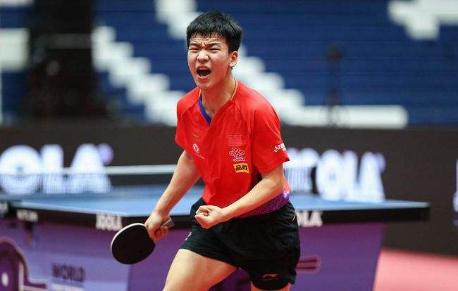 [NBA]阿门快速反击 长驱直入战斧劈扣.