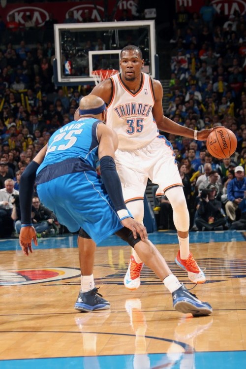 塞打到肋部 塞打到肋部