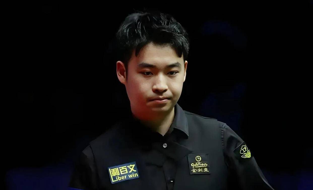 随后连续两 随后连续两