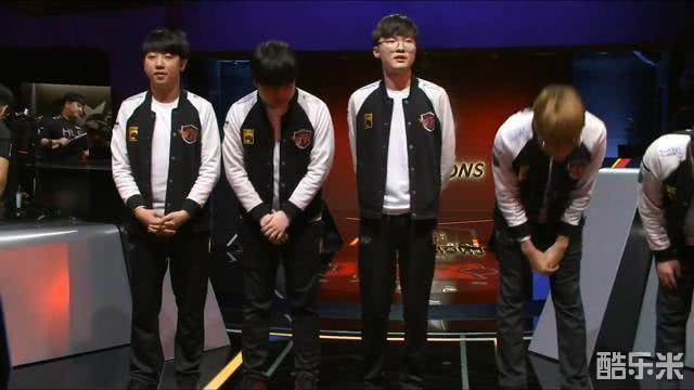 李霄鹏替补 李霄鹏替补